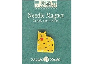 Debbie Mumm magnetukas "Quilt Cat"